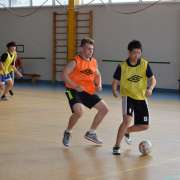 Старшеклассники Международной лингвистической школы сыграли в футбол