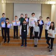 Поэтические чтения: ученики Международной лингвистической школы прочитали стихи русских поэтов 
