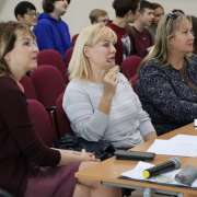 «Актуально о русском»: В Международной лингвистической школе состоялось заседание дебат – клуба для восьмиклассников
