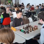 Ученики Международной лингвистической школы успешно дебютировали в городских соревнованиях по шахматам «Белая ладья»   