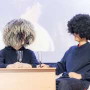 «Играем классику»: в Международной лингвистической школе состоялся театральный фестиваль  