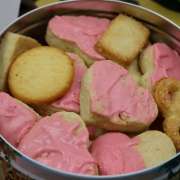 Вкусный урок немецкого в МЛШ: школьники приготовили традиционную немецкую выпечку и рассказали об истории кулинарных традиций Германии 