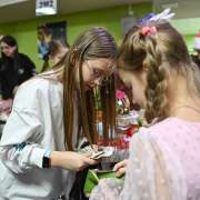 В МЛШ состоялась Рождественская ярмарка  