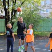 SportFest 2025: ученики начальных классов открыли череду спортивных соревнований в МЛШ   