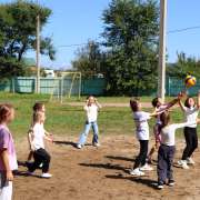 SportFest 2025: ученики начальных классов открыли череду спортивных соревнований в МЛШ   