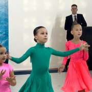 Ученица 2м1 класса МЛШ Алена Марченко стала обладателем Абсолютного кубка по спортивным бальным танцам &laquo;Осенний кубок &laquo;У моря&raquo;