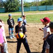 SportFest 2025: ученики начальных классов открыли череду спортивных соревнований в МЛШ   