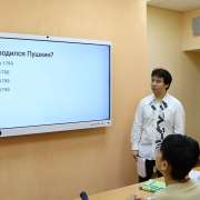 В честь Дня учителя в МЛШ состоялся день самоуправления: старшеклассники вели уроки и поддерживали дисциплину в течение учебного дня     