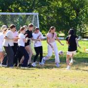 SportFest 2025 в МЛШ продолжается: старшеклассники вместе с учителями играют в футбол, волейбол, баскетбол и участвуют в круговой эстафете