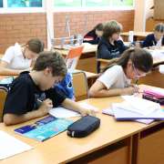 В честь Дня учителя в МЛШ состоялся день самоуправления: старшеклассники вели уроки и поддерживали дисциплину в течение учебного дня     