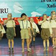 Ученица 2м1 класса МЛШ Диана Абрамова стала лауреатом 2 и 3 степени на Дальневосточном конкурсе-празднике детского и семейного творчества &laquo;Дар&raquo;