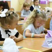В честь Дня учителя в МЛШ состоялся день самоуправления: старшеклассники вели уроки и поддерживали дисциплину в течение учебного дня     