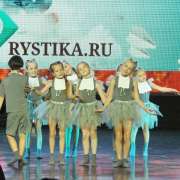 Ученица 2м1 класса МЛШ Диана Абрамова стала лауреатом 2 и 3 степени на Дальневосточном конкурсе-празднике детского и семейного творчества &laquo;Дар&raquo;