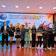 &laquo;Умные каникулы. Золотая осень в Китае&raquo;: ученики МЛШ представили коллекции костюмов на международном фестивале &laquo;Даляньская волна&raquo;  