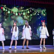Новогодний праздник для начальных классов состоялся в МЛШ 