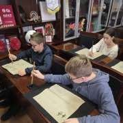 Ученики МЛШ, изучающие китайский язык, стали участниками конкурса &laquo;Каллиграфия кисточкой&raquo; в Институте Конфуция ДВФУ  