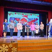 Новогодний праздник для начальных классов состоялся в МЛШ 