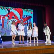 Новогодний праздник для начальных классов состоялся в МЛШ 
