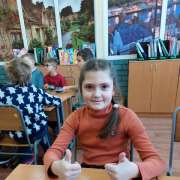 "Большие миры в маленьком стекле": ученики начальных классов МЛШ изготовили новогодний флорариум 