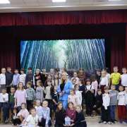 За чудесами &ndash; это на маяк: в гости к ученикам начальных классов МЛШ пришла поэт Наталья Форикова