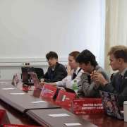 Старшеклассники МЛШ продемонстрировали отличные знания международной дипломатии на конференции &laquo;Модель ООН на Дальнем Востоке&raquo; в ДВФУ