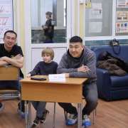 Квиз с папами: ученики начальных классов МЛШ ответили на вопросы викторины, посвященной Дню защитника Отечества