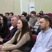 Идея + команда = успех: профессионалы встретились с учениками 9 классов МЛШ и поделились своим опытом создания успешного бизнеса  
