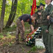Ученик 7м2 класса МЛШ Назар Беловодский принял участие в Дозоре памяти у обелиска, установленного на месте боя в Мещеряковой пади в 1937 году