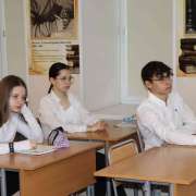 Ученики 7м1 класса МЛШ на уроке истории представили презентации о детях-героях Великой Отечественной войны