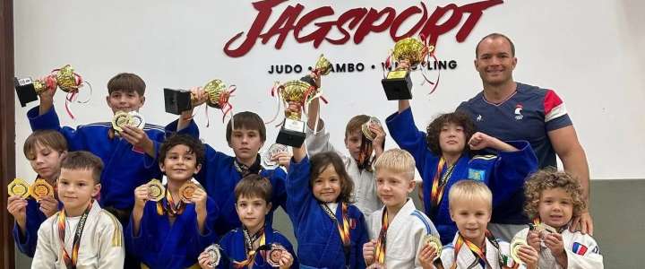 Ученик 1м1 класса МЛШ Ярослав Логвин завоевал бронзовую медаль на Singapore International Judo Open SG