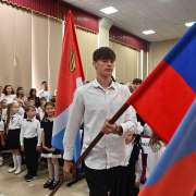 Дорогие ребята, уважаемые коллеги! Примите самые искренние поздравления с началом нового учебного года!