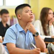 Ученики Лингвистической гимназии приступили к учебе